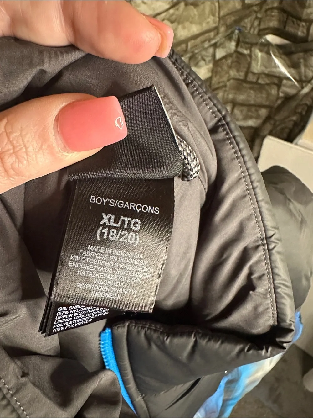 NWT The North Face Kids Black & Blue Plaid Insulated Vest Youth XL
